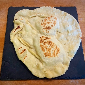 pane in padella (pane pita)