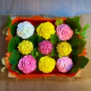 casetta di fiori di cupcakes vista dall'alto