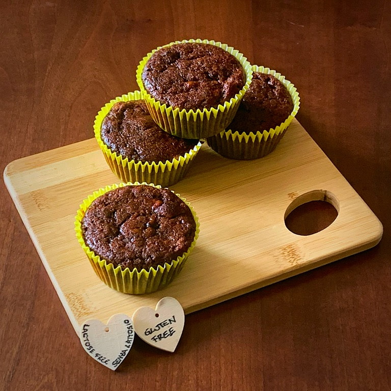 chocolate banana bread muffin