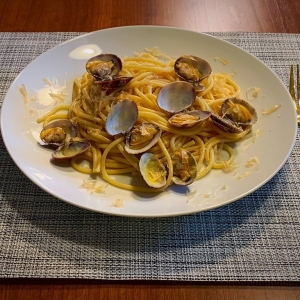 piatto di pasta alle vongole